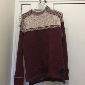 Free People Maroon and knit pattern sweater